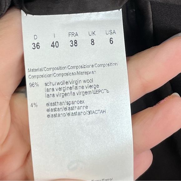 Hugo Boss women’s brown pantsuit. Blazer plus matching pants. Office buisness - Picture 5 of 12